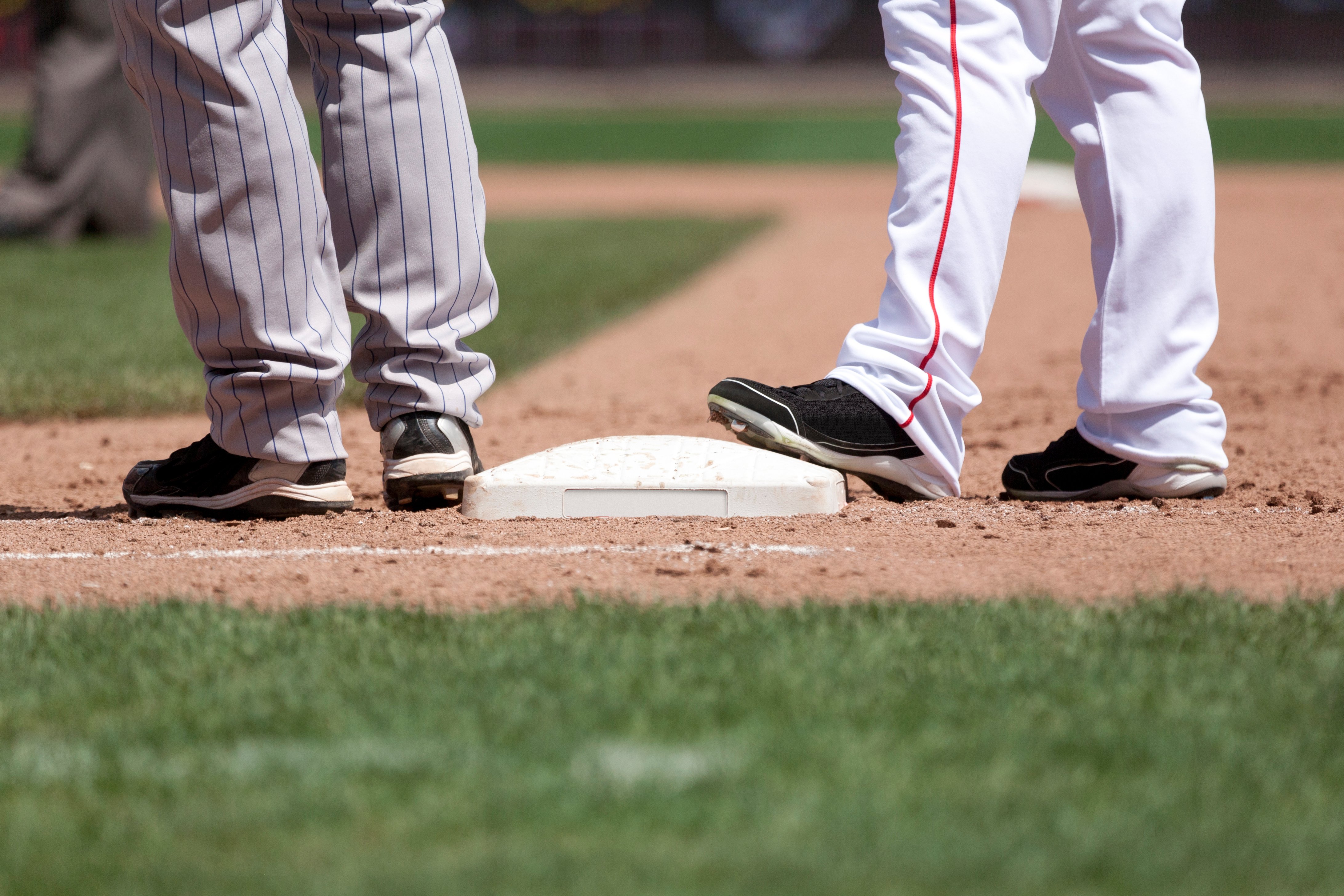 How to Choose the Right Baseball Cleats