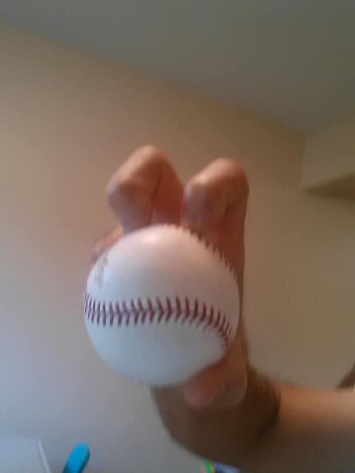 Knuckle Ball (Floater) Grip