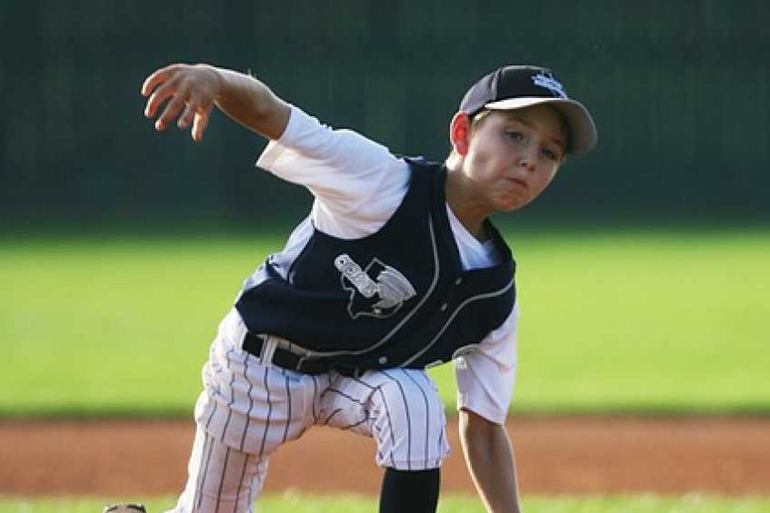Youth Baseball Pitching Tips Kids Should Know Early in Career