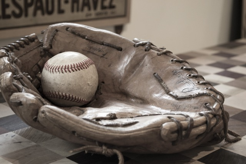 Top 5 Best Baseball Glove Repair Kits in 2023 & Relace Kit Reviews
