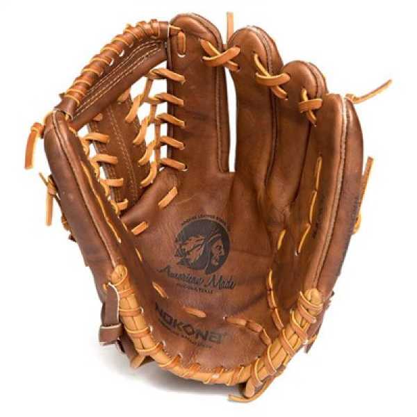 Walnut W-1150 11.50 Inch Baseball Glove from Nokona