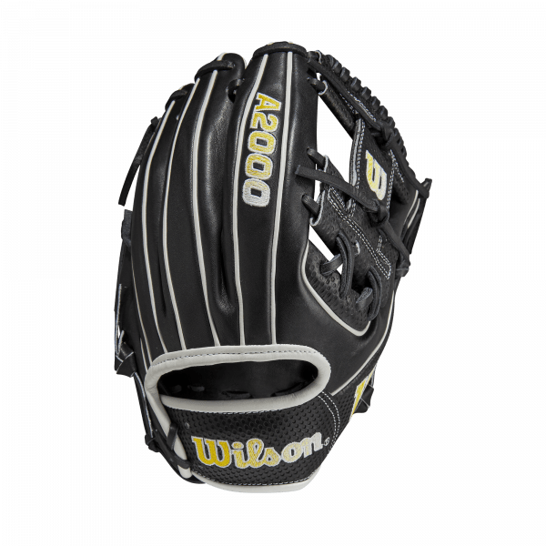 Wilson 2023 A2000 SC1786 11.5" Infield Baseball Glove